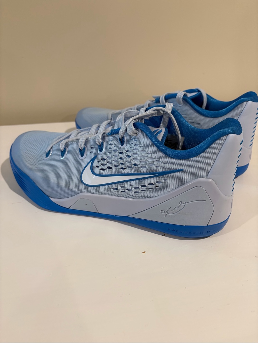 Nike Kobe IX Elite Low EM Protro Hydrogen Blue